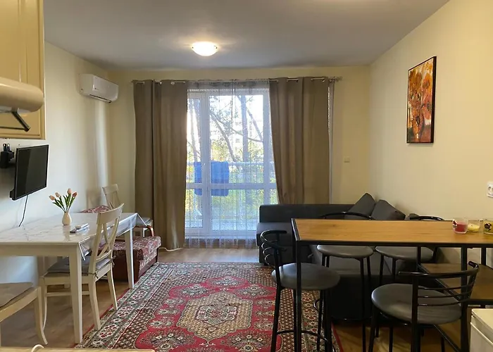 Flores Park Apartman Napospart