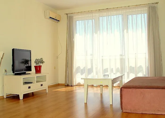 Flores Park Apartman *