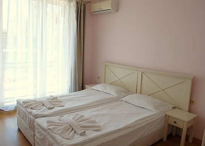 Flores Park Napospart