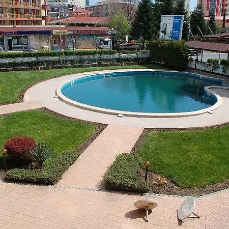 Flores Park *