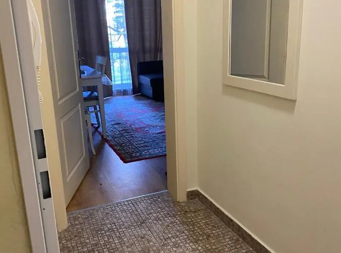 Flores Park Apartmán