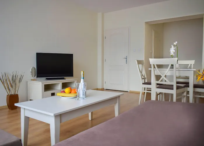 Flores Park Sluneční pobřeží