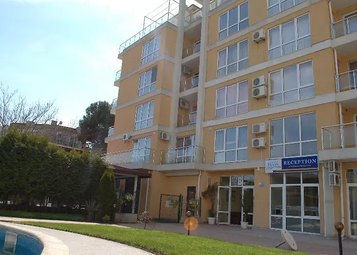 Flores Park Sluneční pobřeží