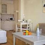 Flores Park Апартаменты Солнечный берег