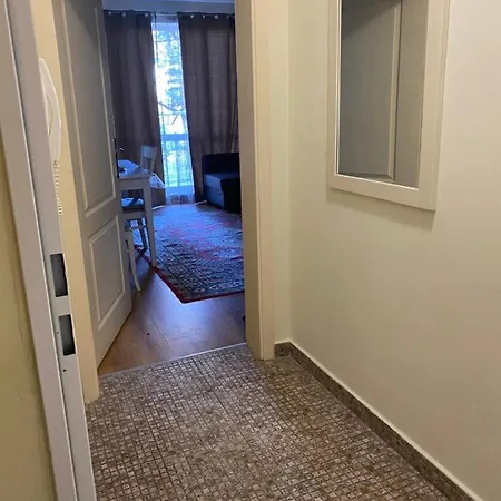 Flores Park Апартамент