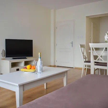 Flores Park Слънчев бряг