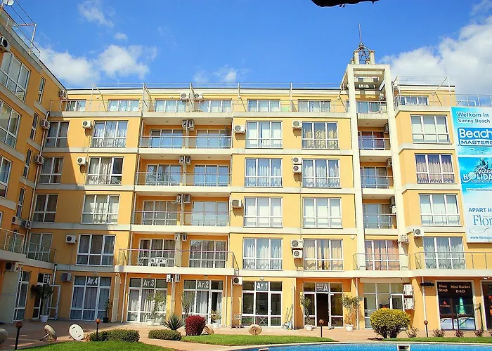 Апартаменти Flores Park Сонячний Берег