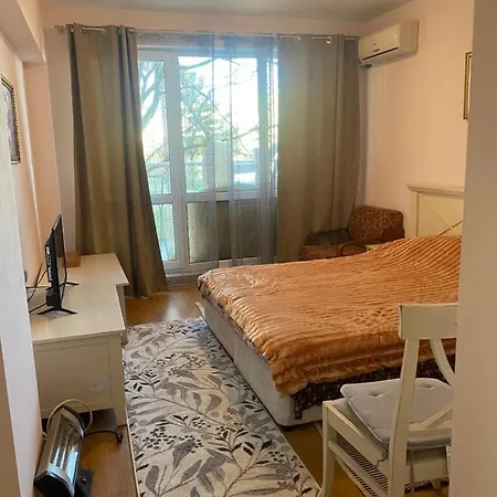 Flores Park Apart Otel Sunny Beach